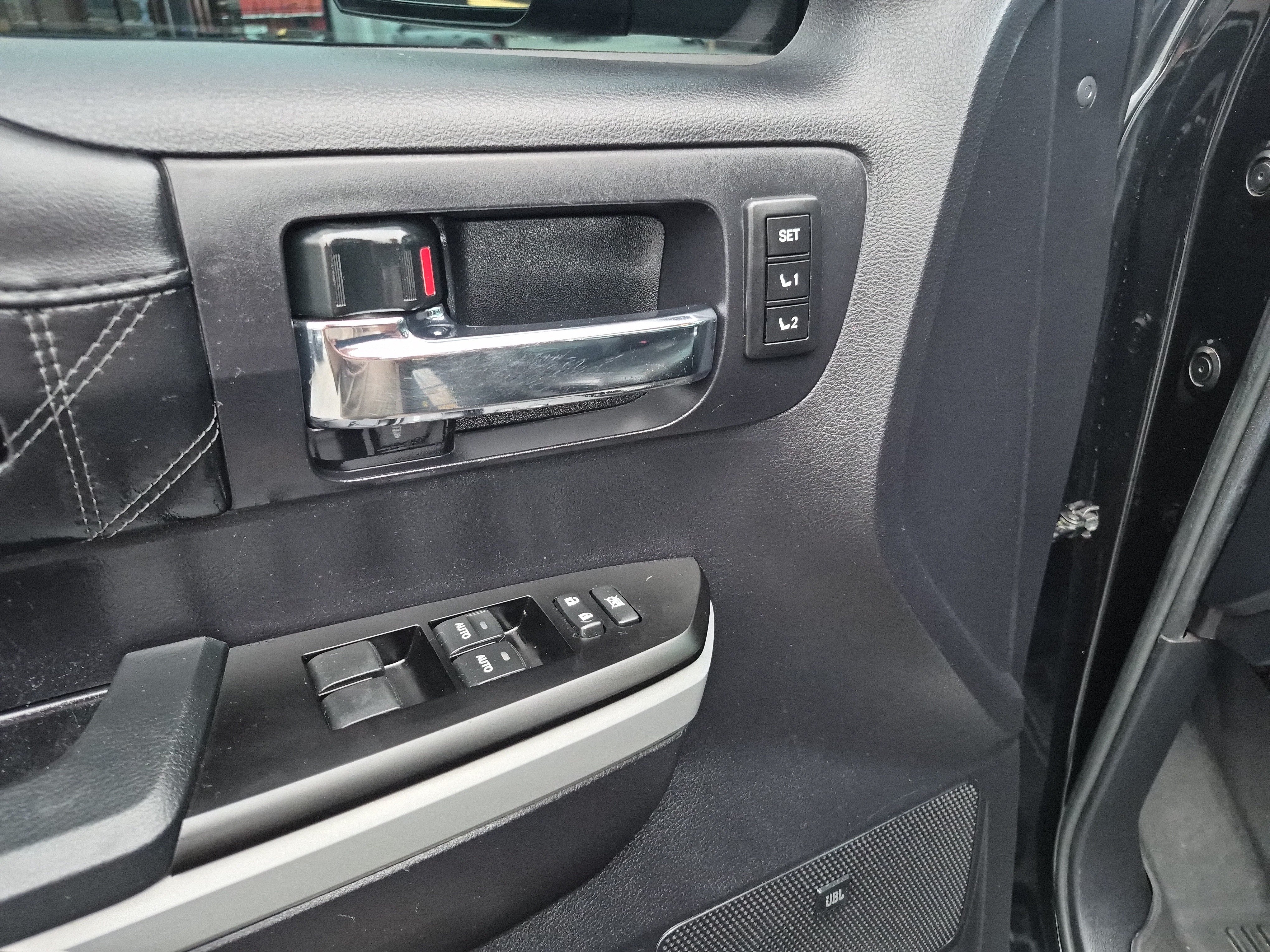 Used 2020 Toyota Tundra Platinum AWD/4WD image 13