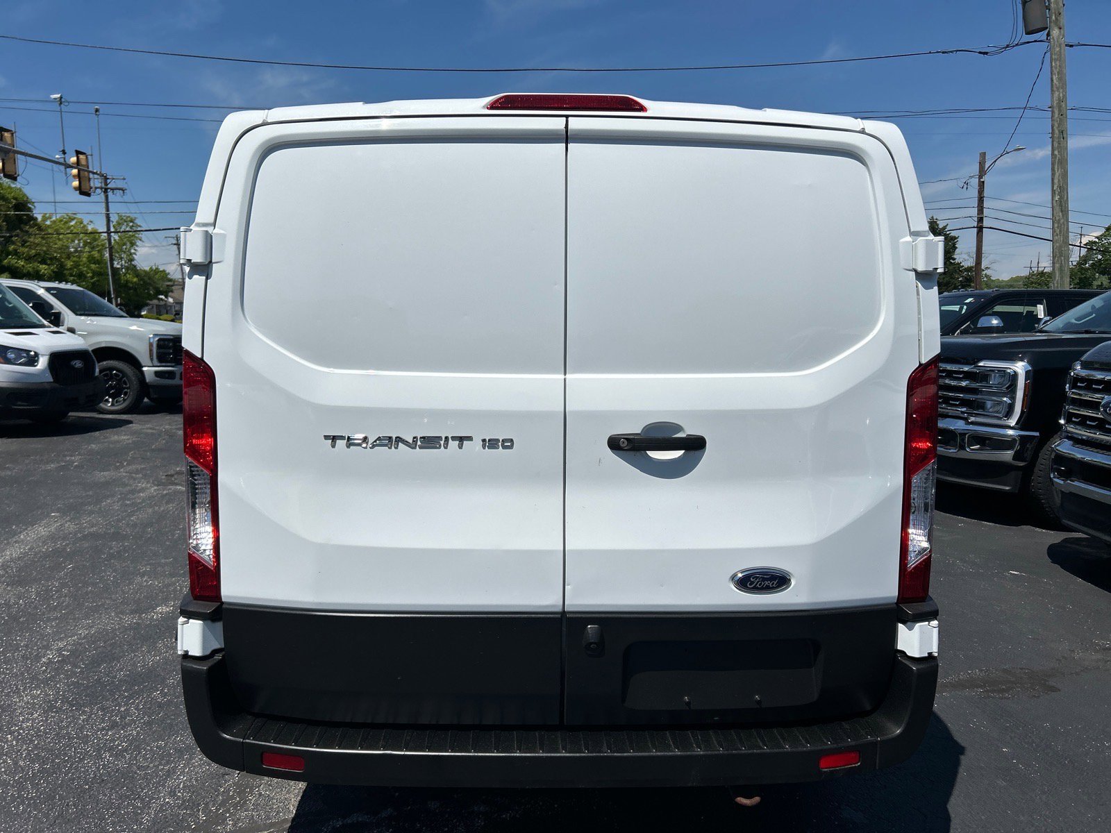 Certified 2020 Ford Transit 150 Low Roof RWD image 9
