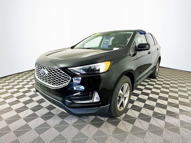 Certified 2023 Ford Edge SEL w/ Convenience Package AWD/4WD image 7
