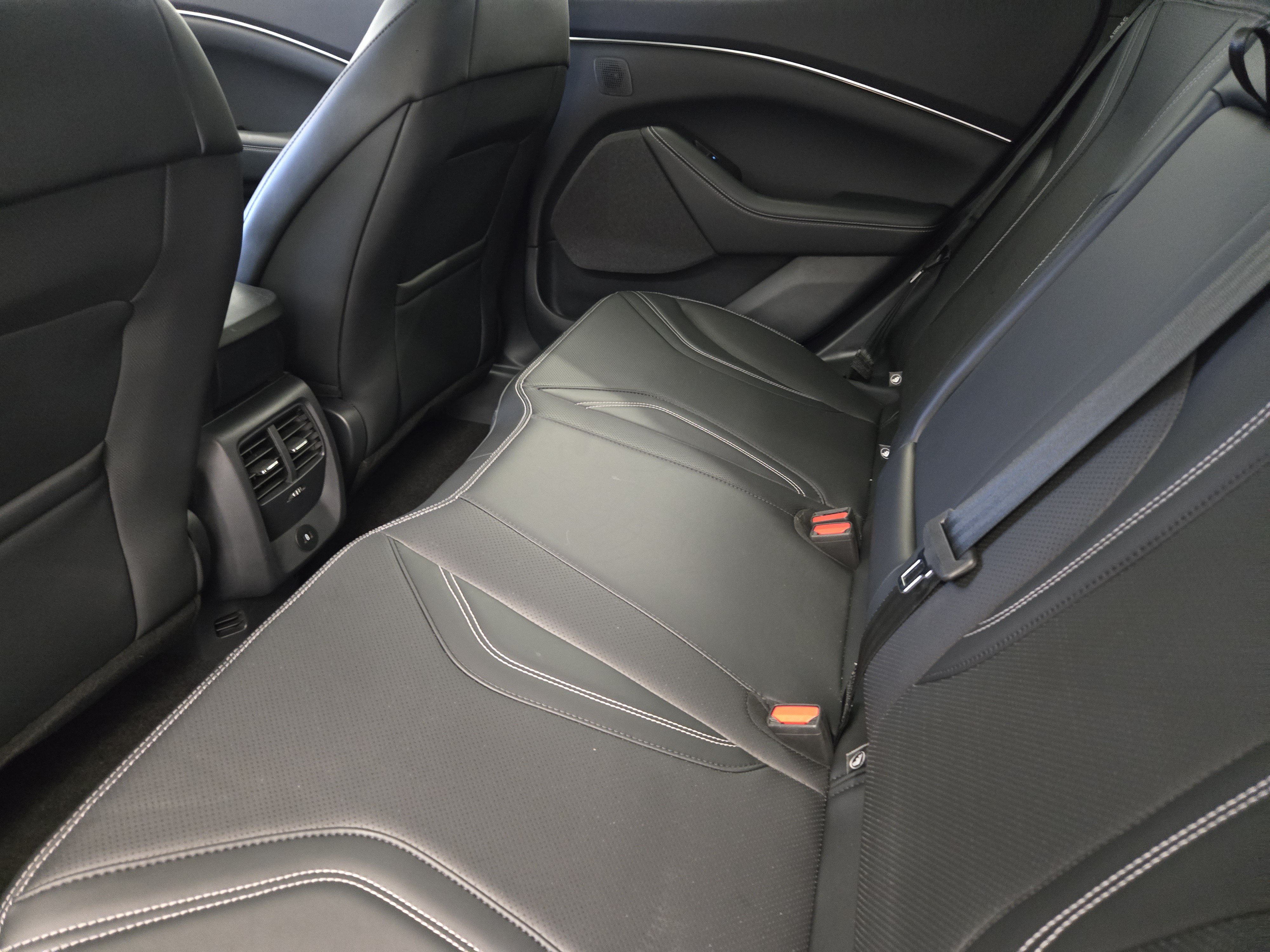 Certified 2024 Ford Mustang Mach-E Premium RWD image 31
