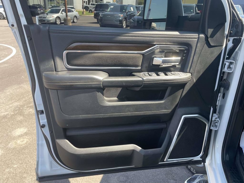 Used 2023 RAM 2500 Laramie AWD/4WD image 15