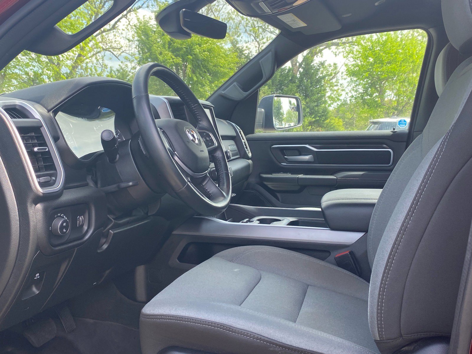 Used 2023 RAM 1500 Big Horn AWD/4WD image 14