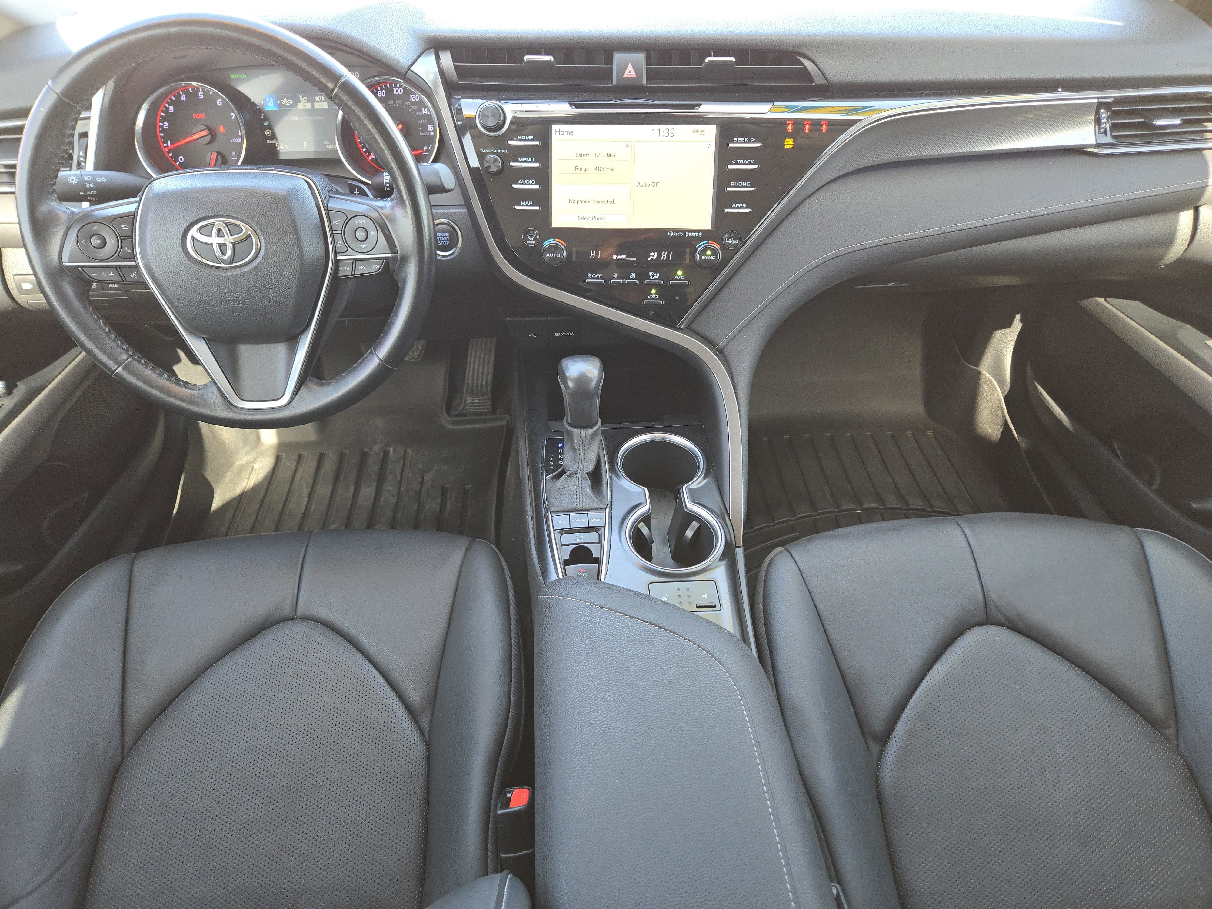 Used 2020 Toyota Camry XSE image 24