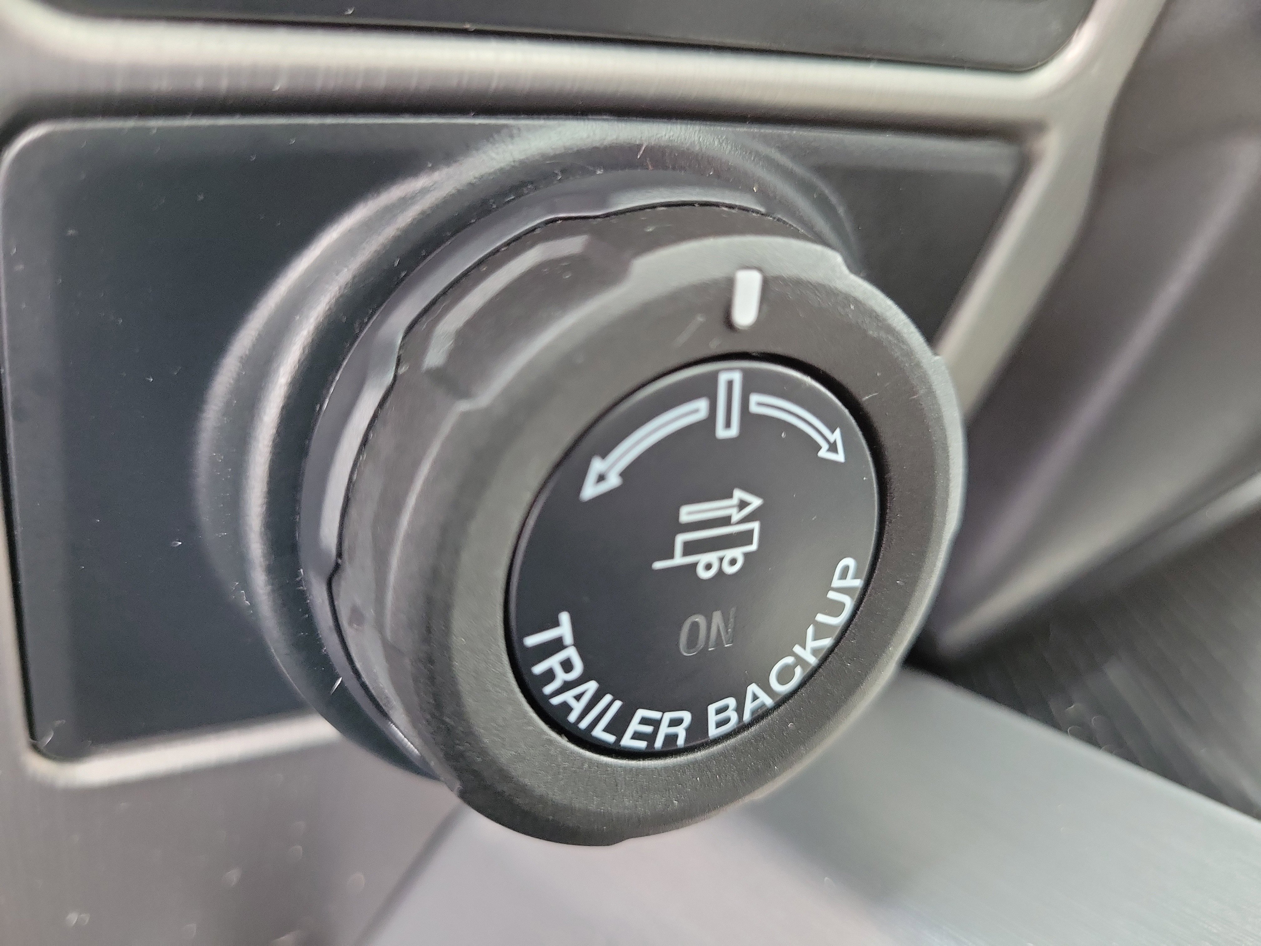 Certified 2022 Ford F250 Platinum w/ FX4 Off-Road Package image 35