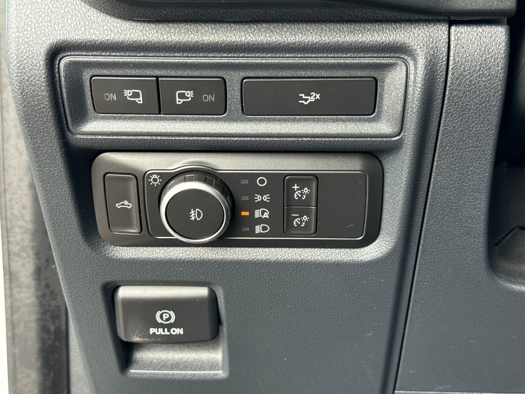 Certified 2022 Ford F150 XLT w/ Equipment Group 302A High image 14