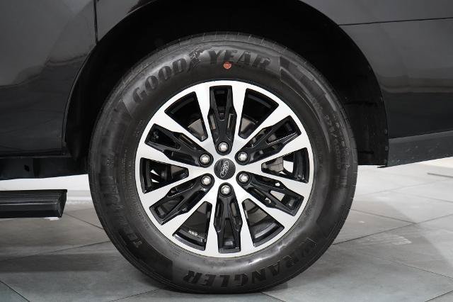 Certified 2025 Ford Expedition Max Platinum AWD/4WD image 36