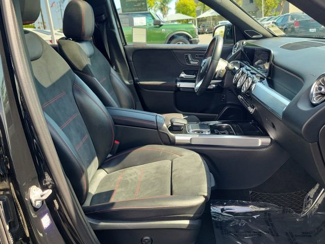 Used 2020 Mercedes-Benz GLB 250 4MATIC image 20