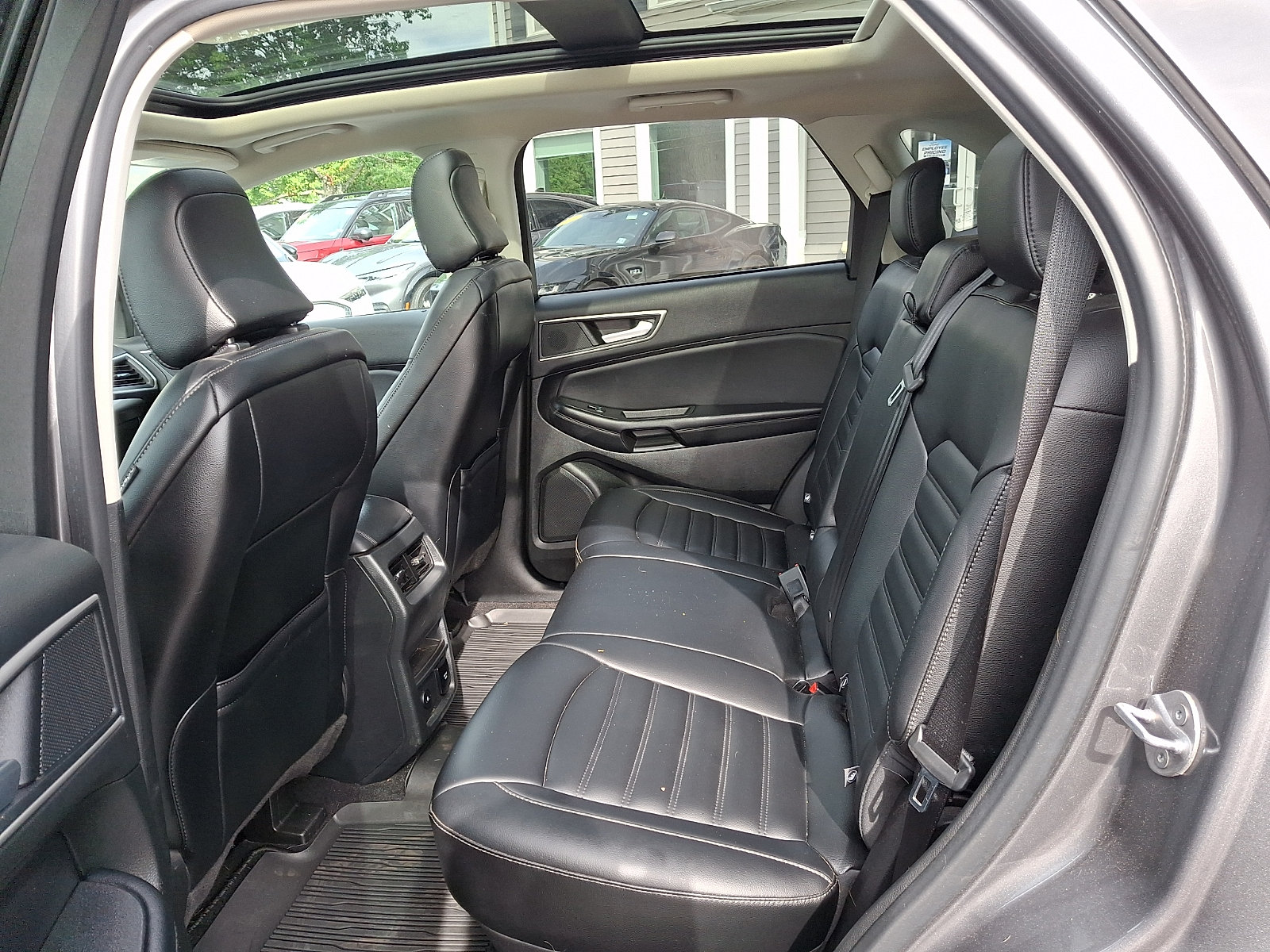 Certified 2023 Ford Edge SEL w/ Convenience Package AWD/4WD image 11