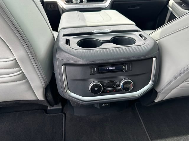 Certified 2025 Ford Expedition Platinum w/ Platinum Ultimate Package AWD/4WD image 14