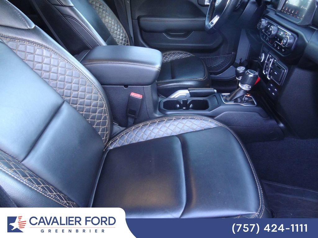 Used 2022 Jeep Gladiator Overland AWD/4WD image 11