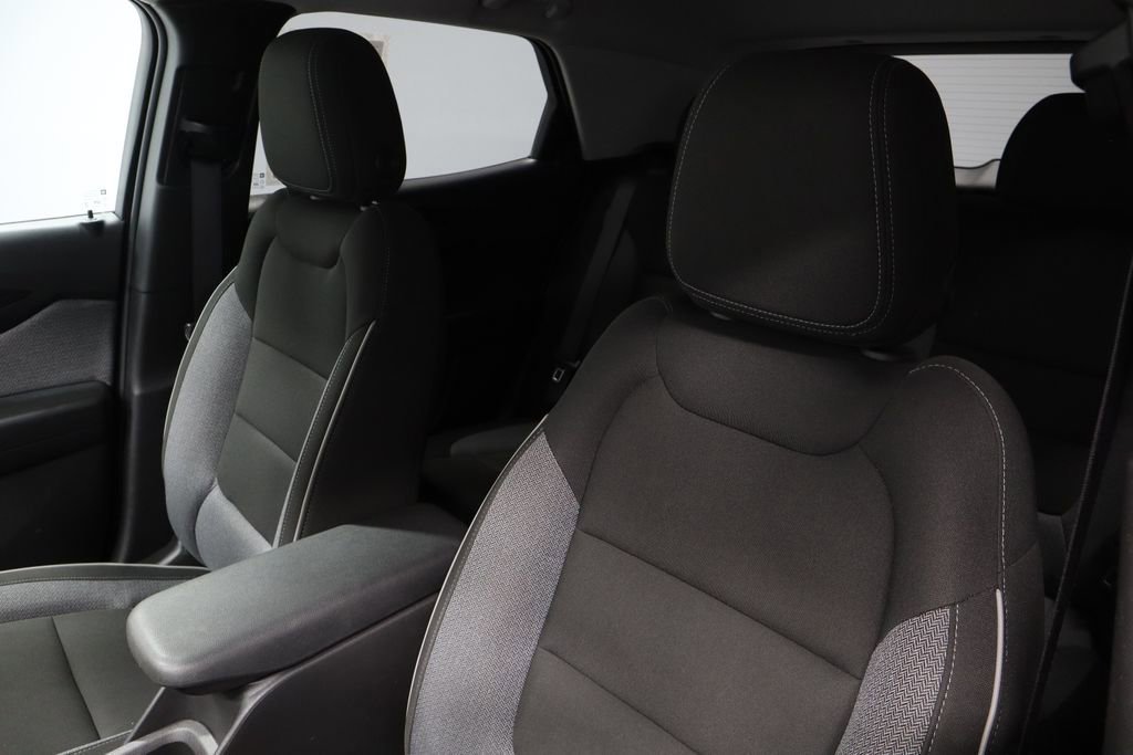 Used 2025 Chevrolet TrailBlazer LT image 25