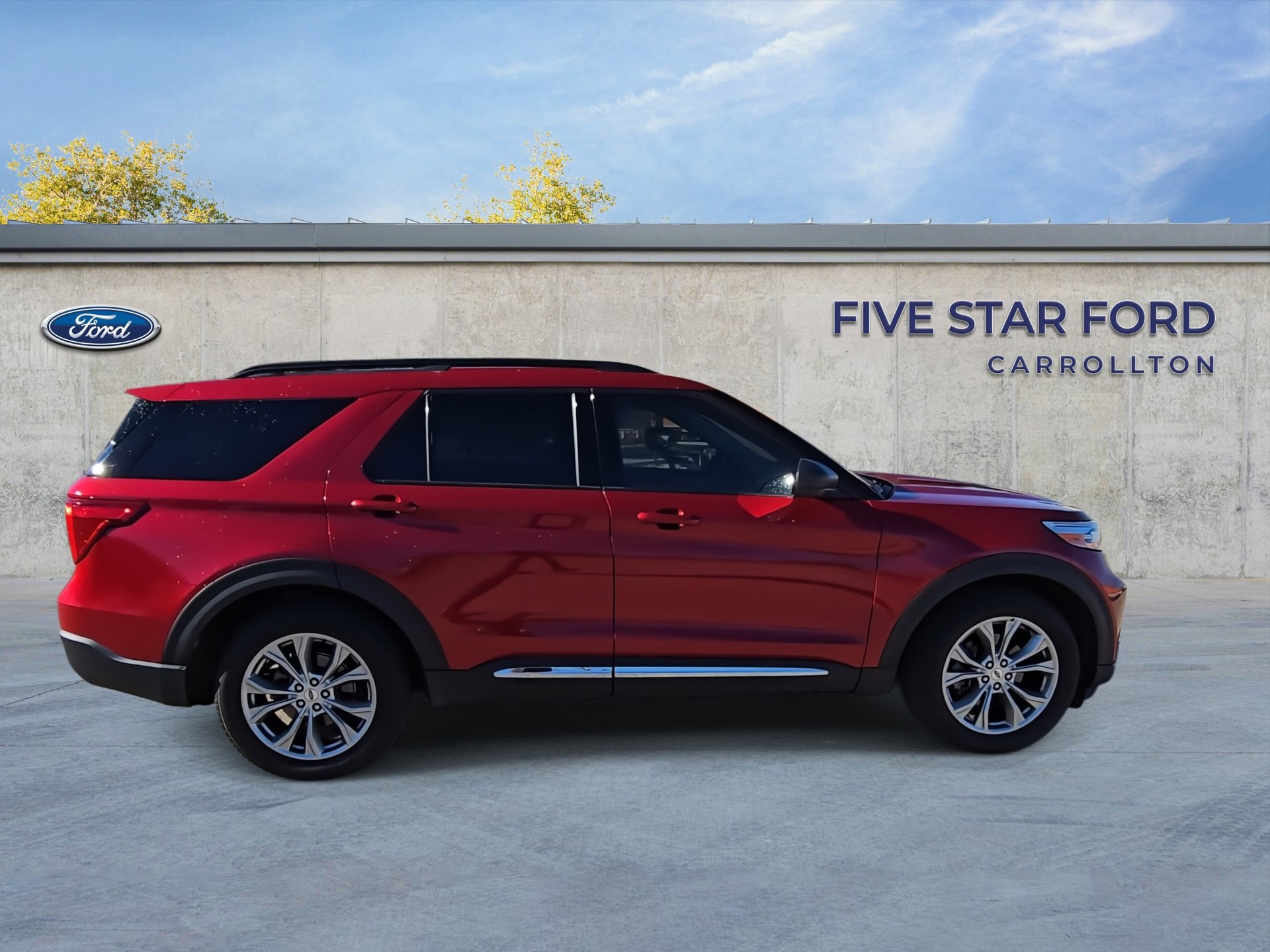 Certified 2023 Ford Explorer XLT w/ Equipment Group 202A image 6