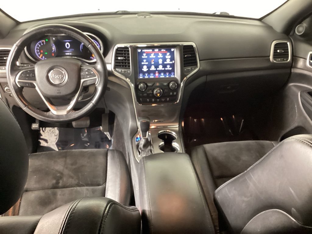 Used 2018 Jeep Grand Cherokee Altitude AWD/4WD image 32