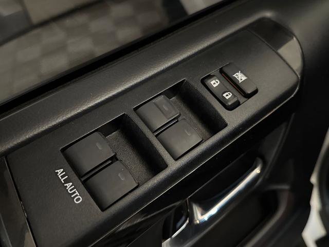 Used 2020 Toyota 4Runner TRD Off-Road image 16