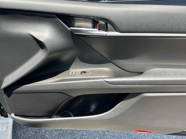 Used 2023 Toyota Camry SE w/ Convenience Package FWD image 27