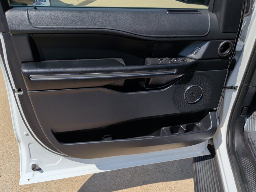 Certified 2021 Ford Expedition XLT RWD image 23