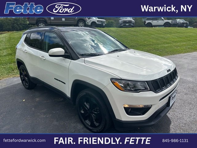 Used 2019 Jeep Compass Latitude AWD/4WD image 4