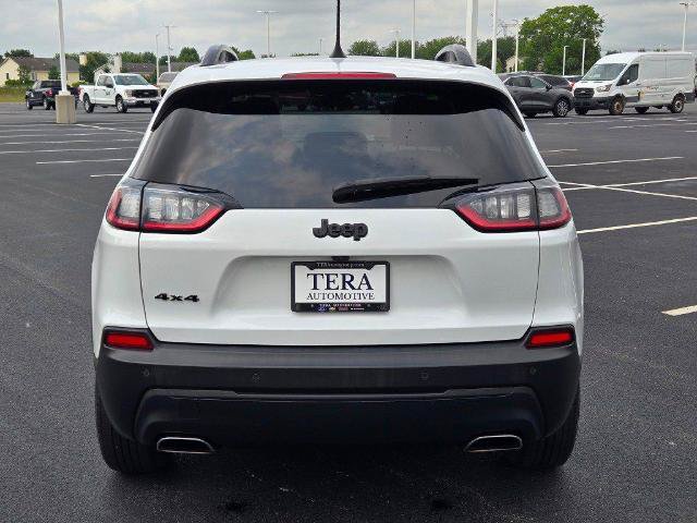 Used 2020 Jeep Cherokee Latitude Plus AWD/4WD image 13
