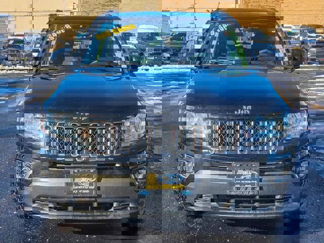 Used 2017 Jeep Compass Sport w/ Power Value Group image 5