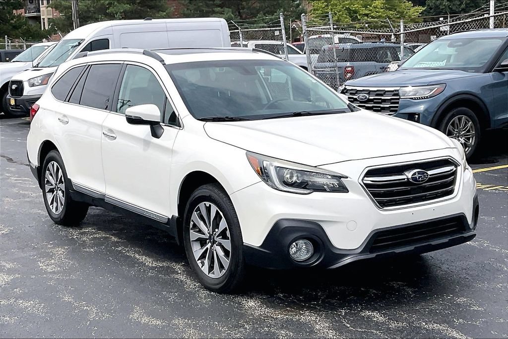 Used 2019 Subaru Outback 2.5i Touring AWD/4WD image 34