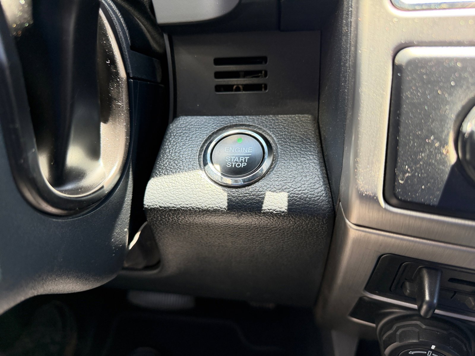 Certified 2022 Ford F450 Platinum AWD/4WD image 22
