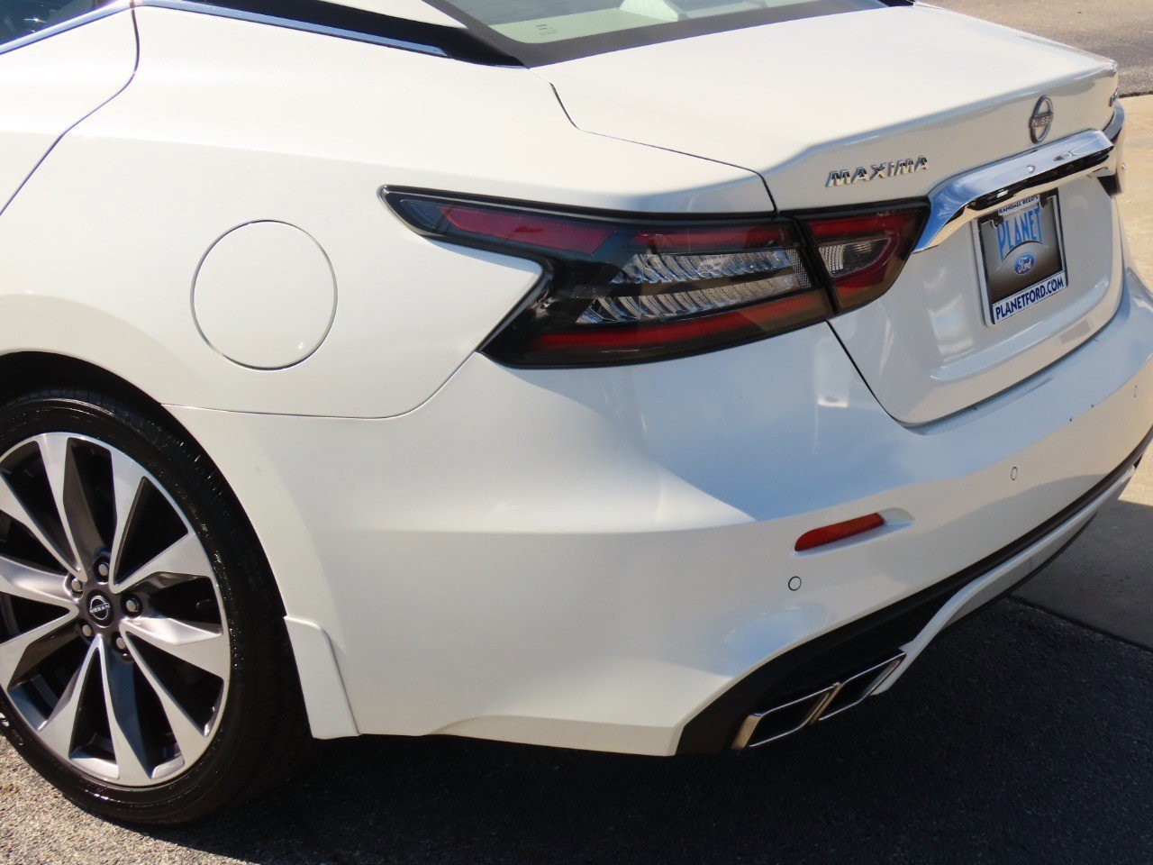 Used 2023 Nissan Maxima Platinum w/ Sport Mat Group image 16