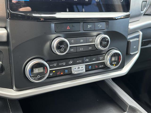 Certified 2023 Ford Expedition Max XLT image 20