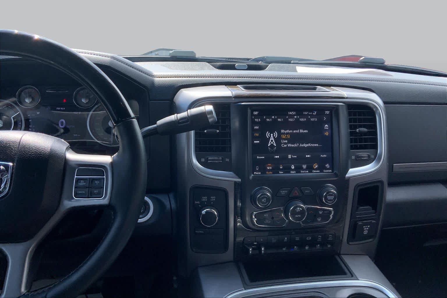 Used 2018 RAM 3500 Laramie Longhorn AWD/4WD image 7
