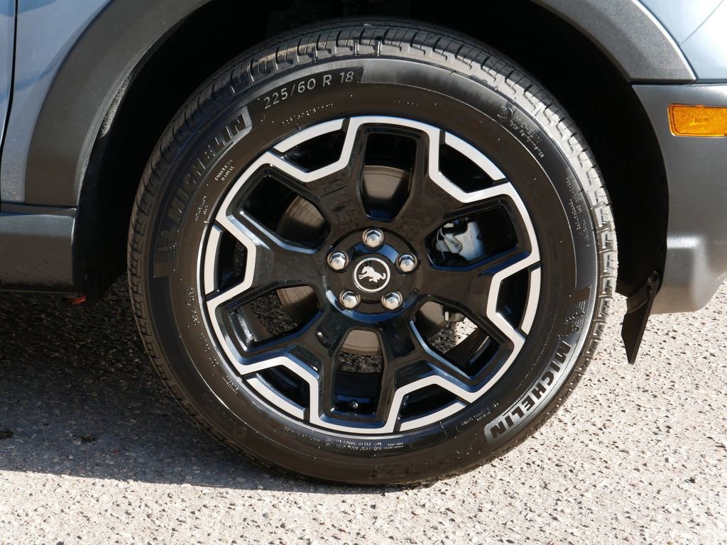 Certified 2025 Ford Bronco Sport Outer Banks image 7