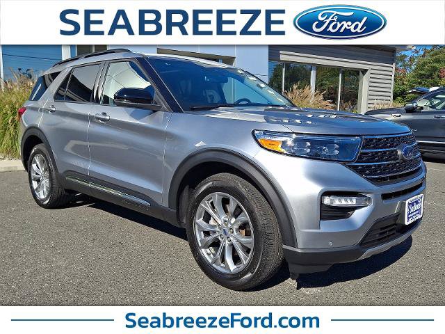 Certified 2024 Ford Explorer XLT w/ Equipment Group 202A AWD/4WD image 1