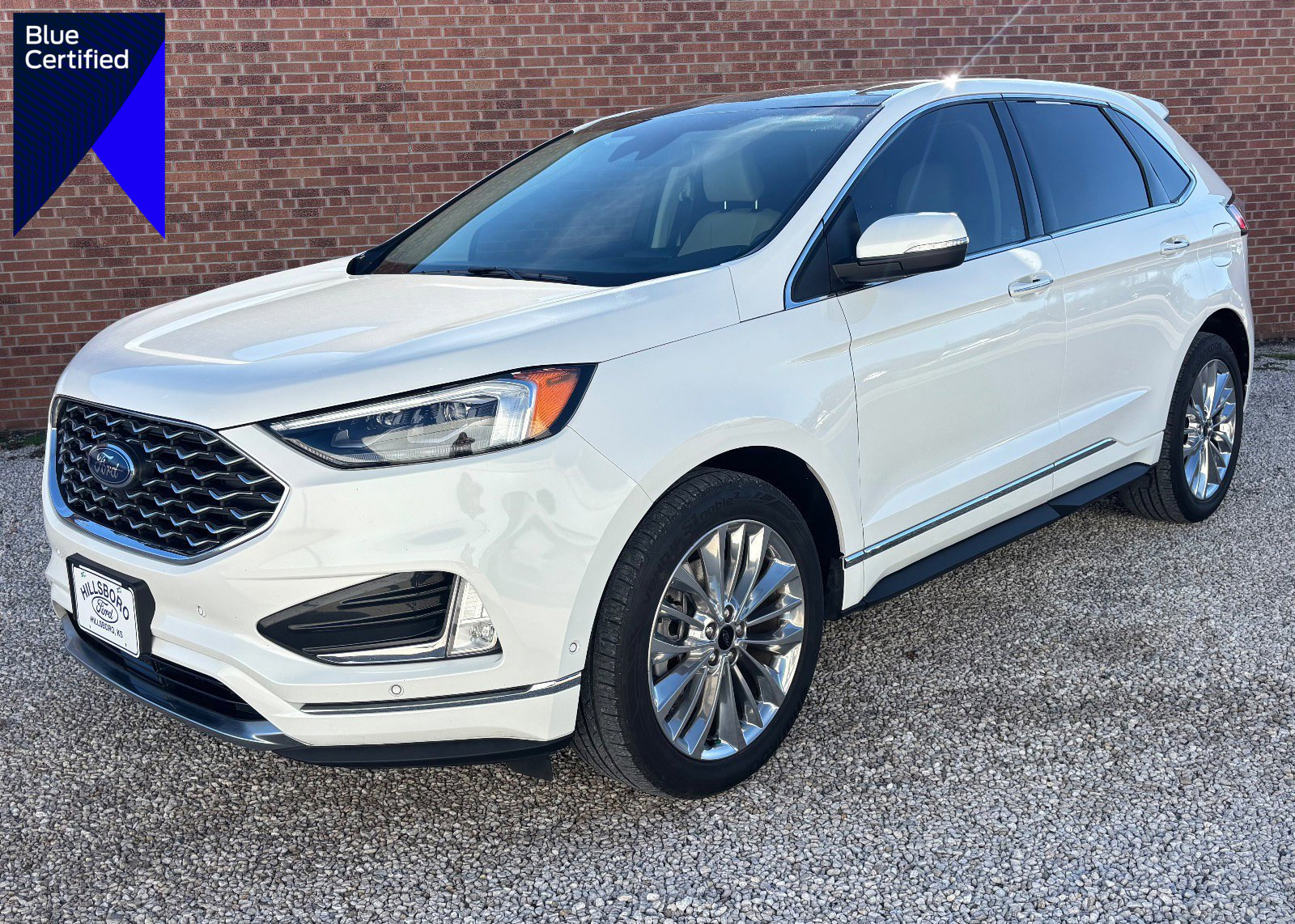 Certified 2022 Ford Edge Titanium w/ Equipment Group 301A image 1