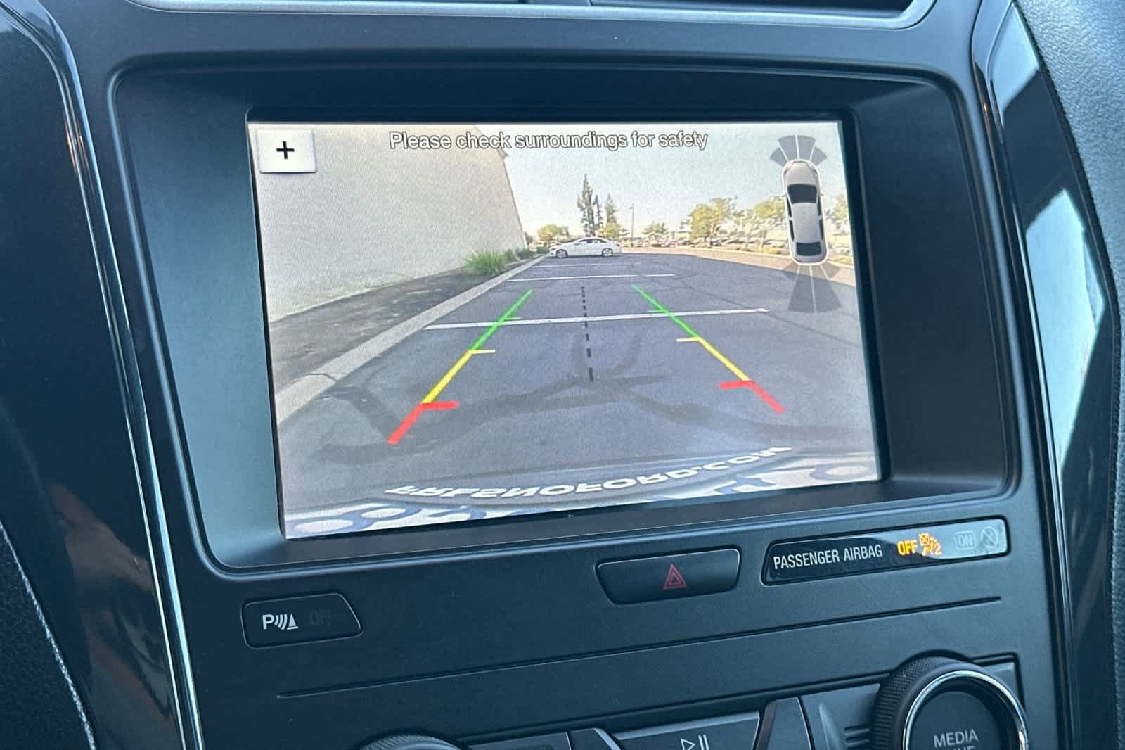 Certified 2019 Ford Explorer XLT w/ Equipment Group 201A AWD/4WD image 21