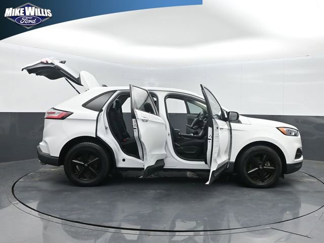 Certified 2019 Ford Edge SE FWD image 27