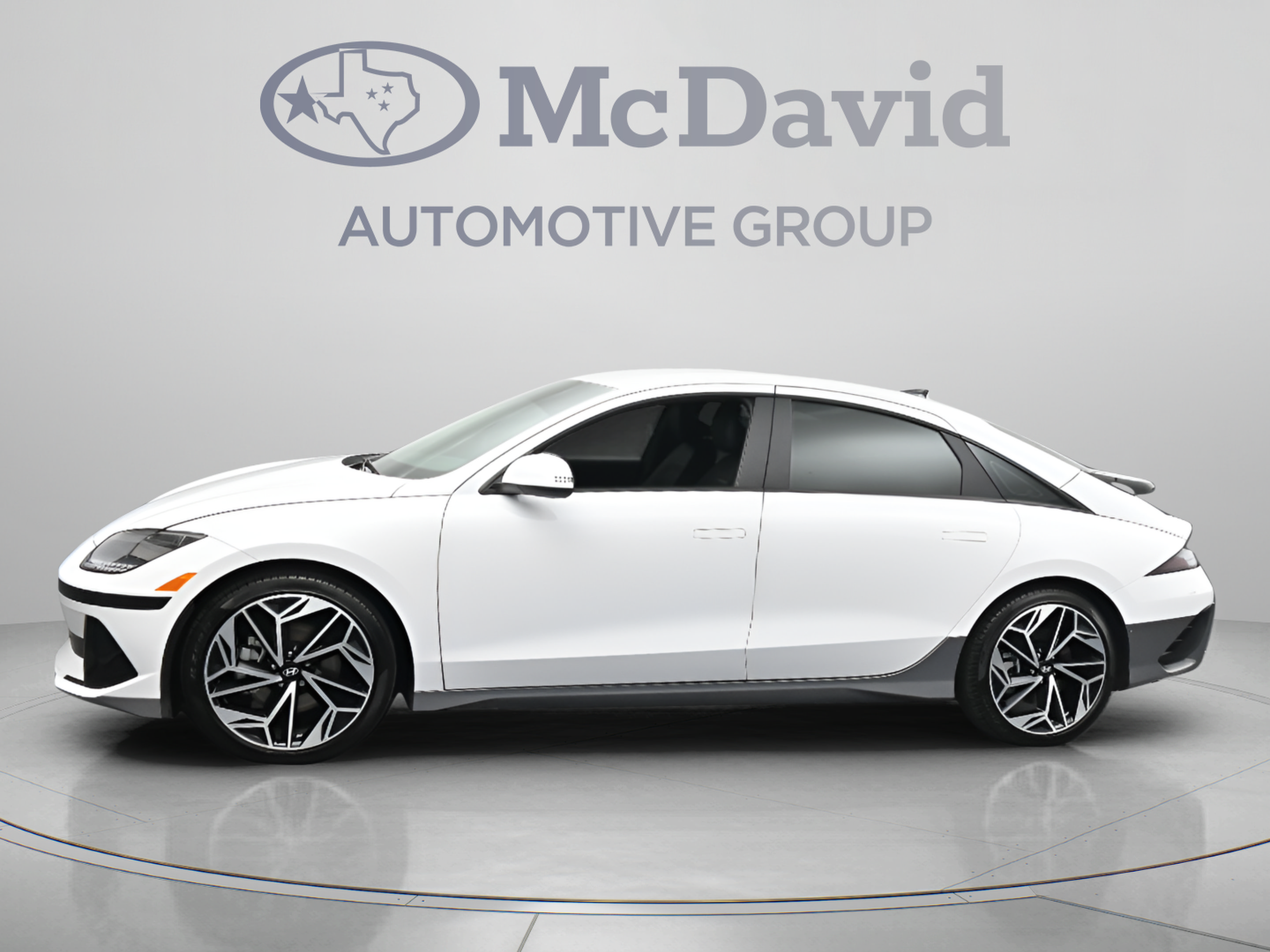 Used 2025 Hyundai Ioniq 6 SEL RWD image 5