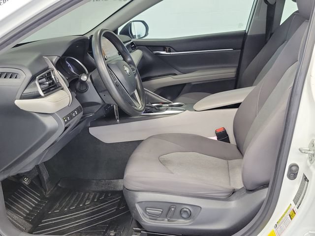 Used 2022 Toyota Camry LE FWD image 8