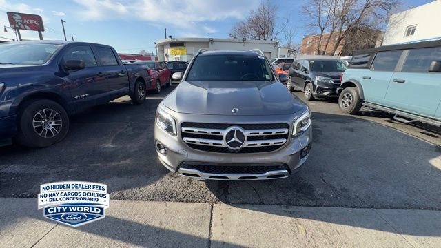 Used 2022 Mercedes-Benz GLB 250 w/ Premium Package Lite image 7