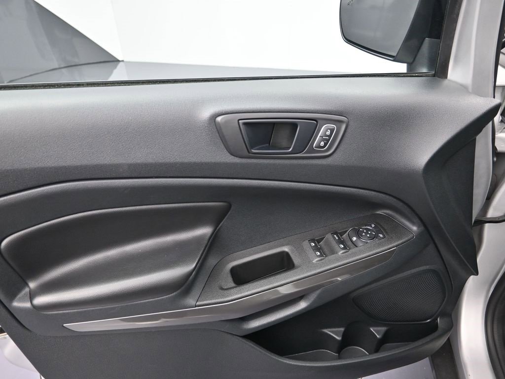 Certified 2021 Ford EcoSport SES image 11