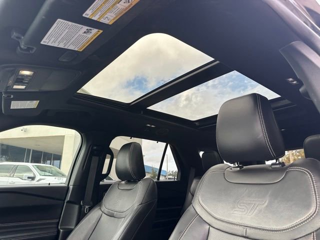 Certified 2022 Ford Explorer ST w/ Equipment Group 401A image 2