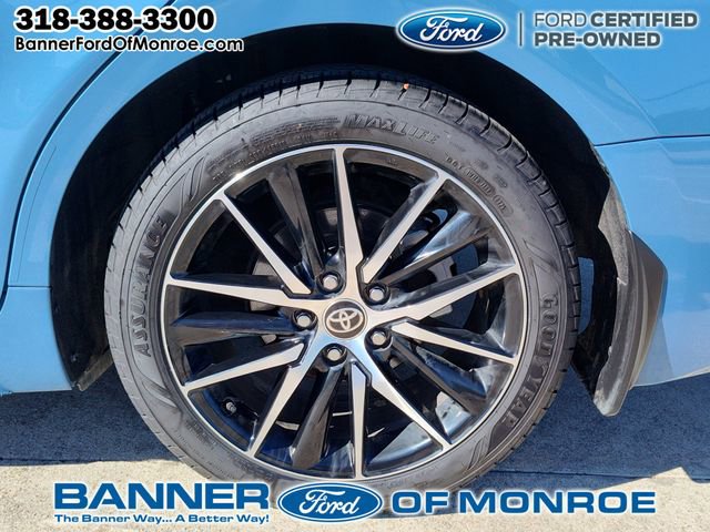 Used 2024 Toyota Camry SE image 11