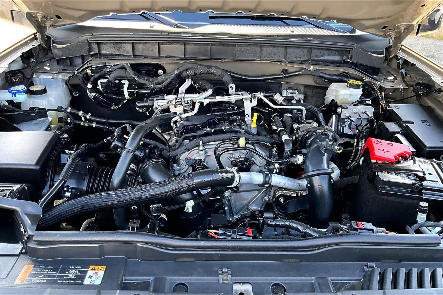 Certified 2025 Ford Bronco Outer Banks AWD/4WD image 32