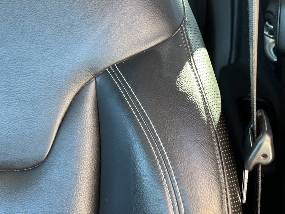 Used 2022 Jeep Renegade Limited w/ Sun, Sound & Wheels Group image 18