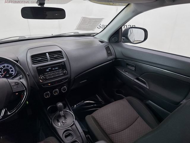 Used 2017 Mitsubishi Outlander Sport ES FWD image 20