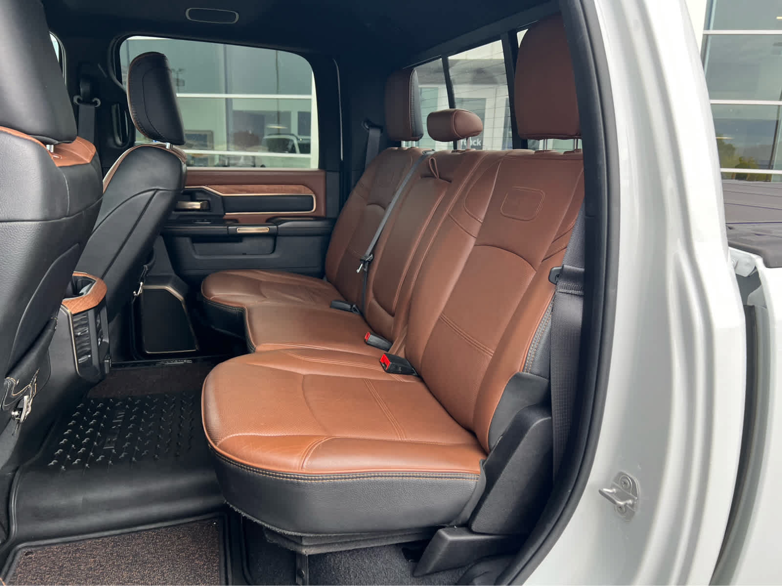 Used 2022 RAM 2500 Limited AWD/4WD image 26