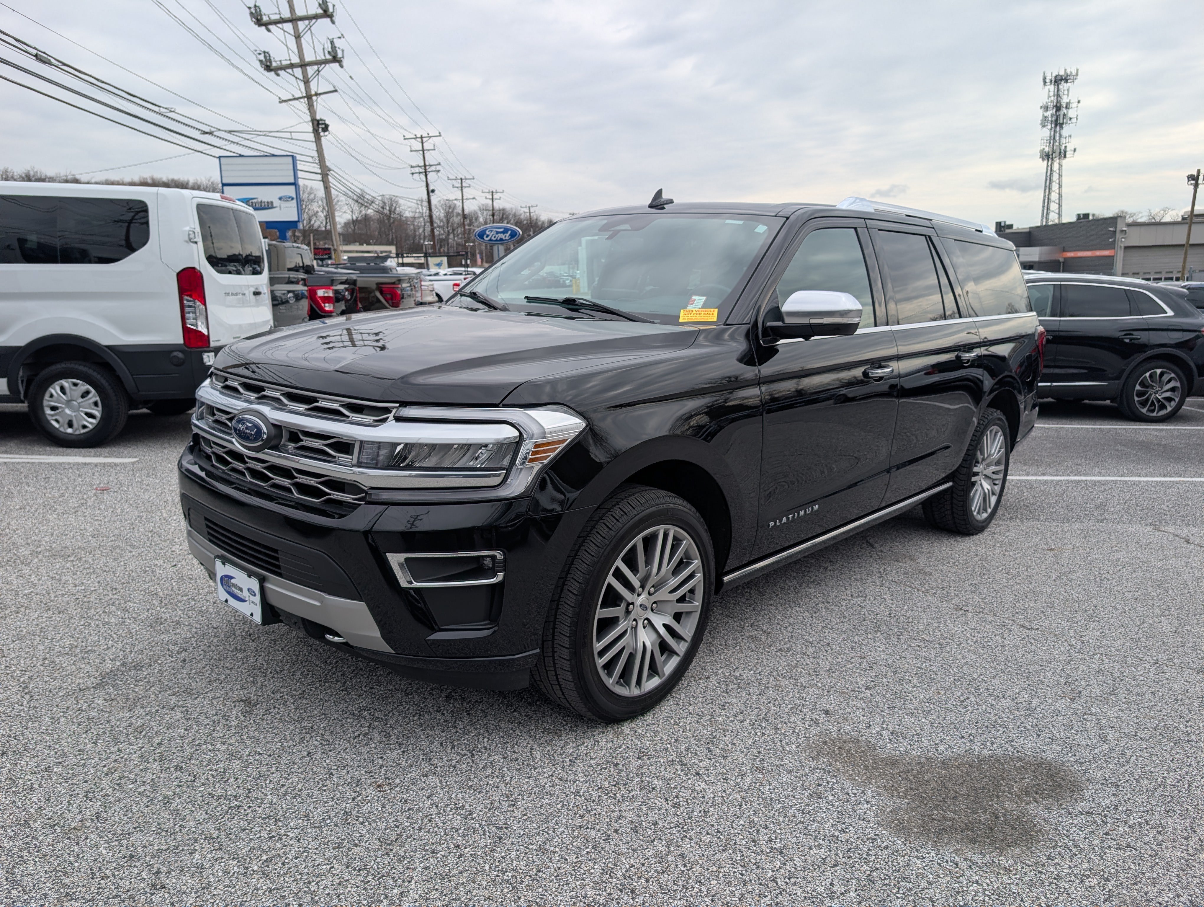 Certified 2023 Ford Expedition Max Platinum AWD/4WD image 2