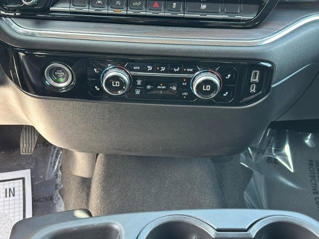 Used 2024 GMC Sierra 1500 SLT AWD/4WD image 14