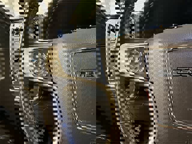 Used 2019 GMC Sierra 3500 Denali image 12