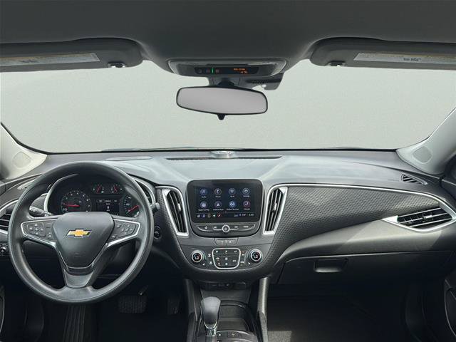 Used 2025 Chevrolet Malibu LT FWD image 19