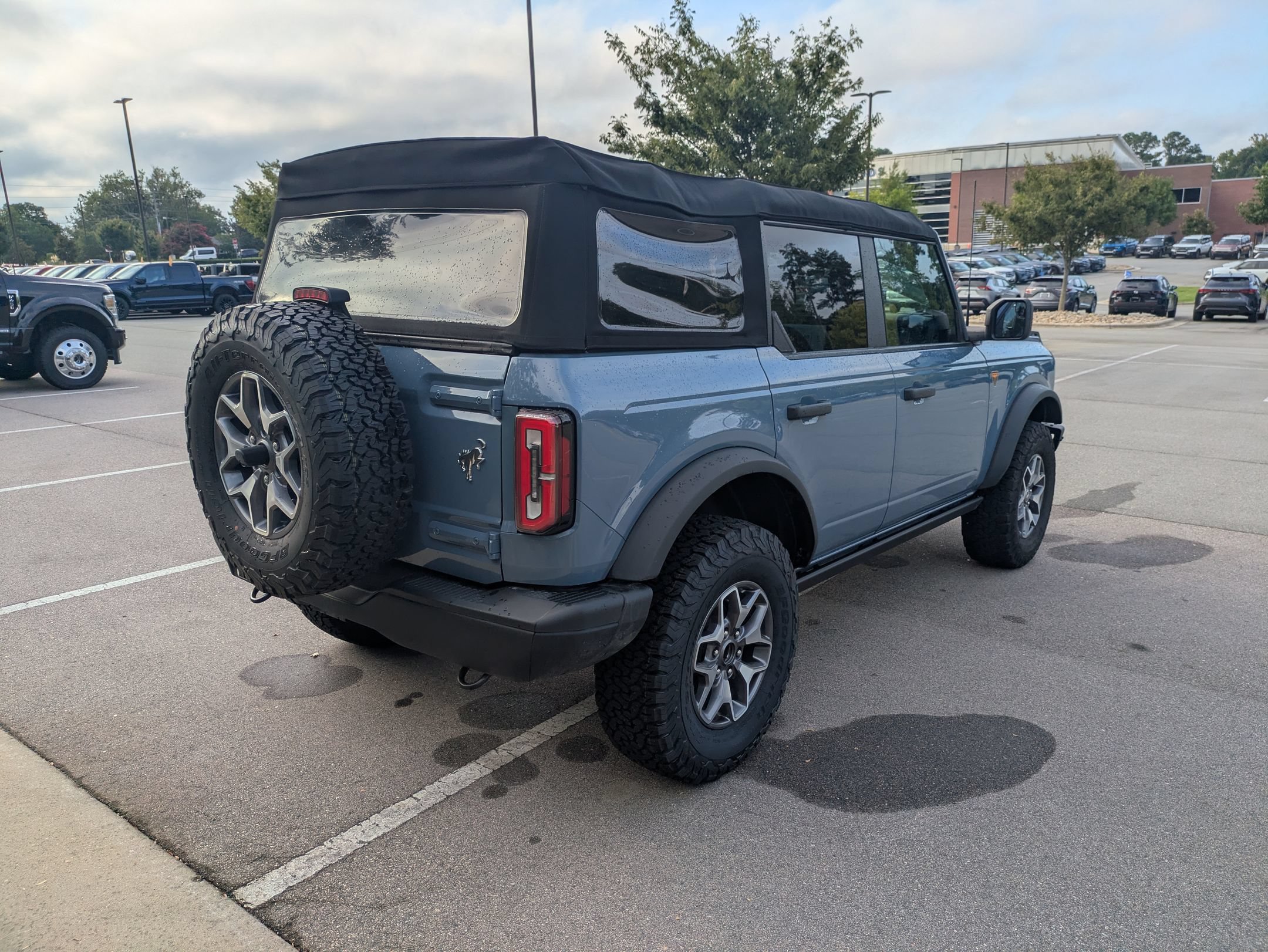 Certified 2024 Ford Bronco Badlands AWD/4WD image 4
