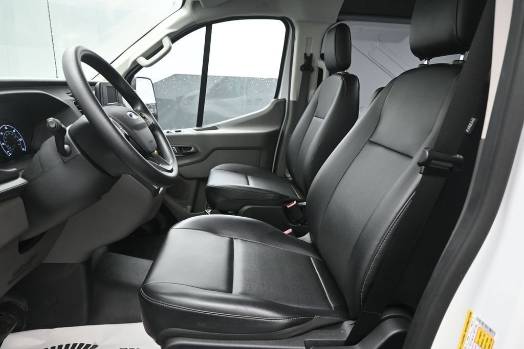 Certified 2025 Ford Transit 150 Low Roof AWD image 20
