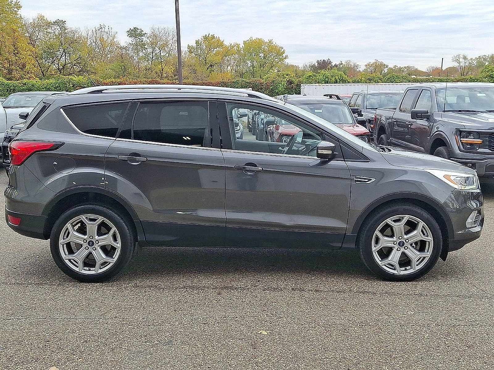 Certified 2019 Ford Escape Titanium image 6